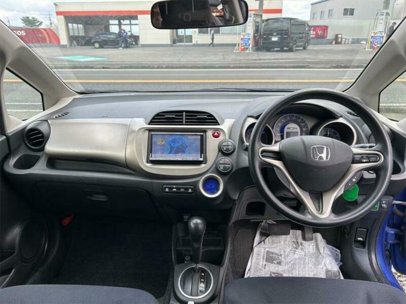 FIT HYBRID