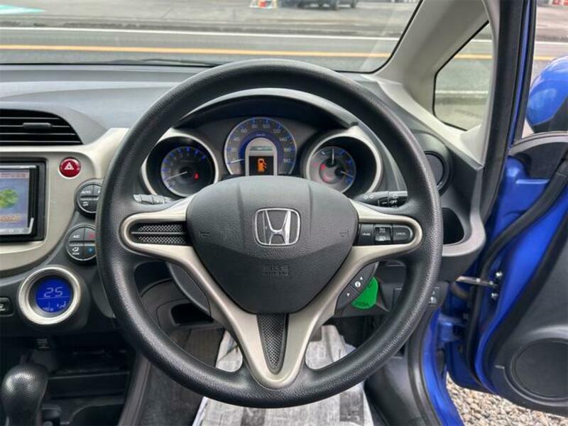 FIT HYBRID