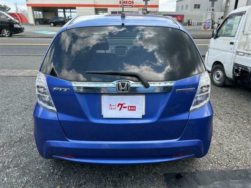 FIT HYBRID