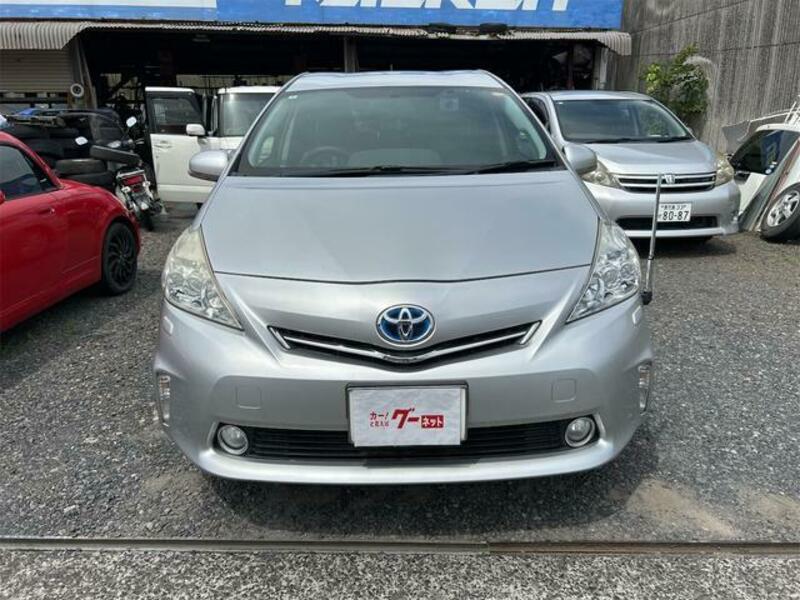 PRIUS ALPHA