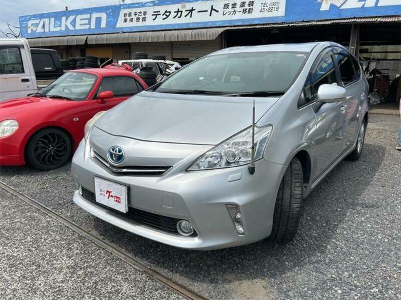 PRIUS ALPHA