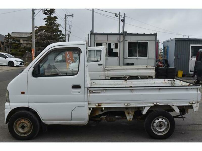 CARRY TRUCK
