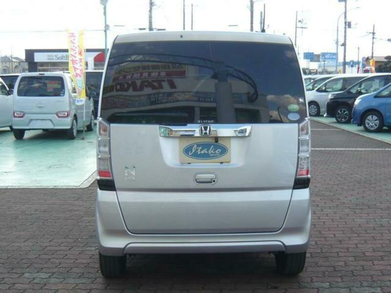 N BOX