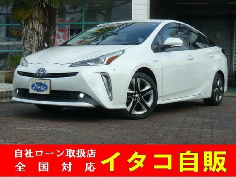 TOYOTA PRIUS