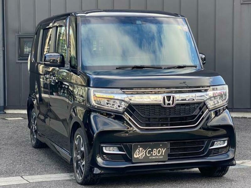 N BOX CUSTOM