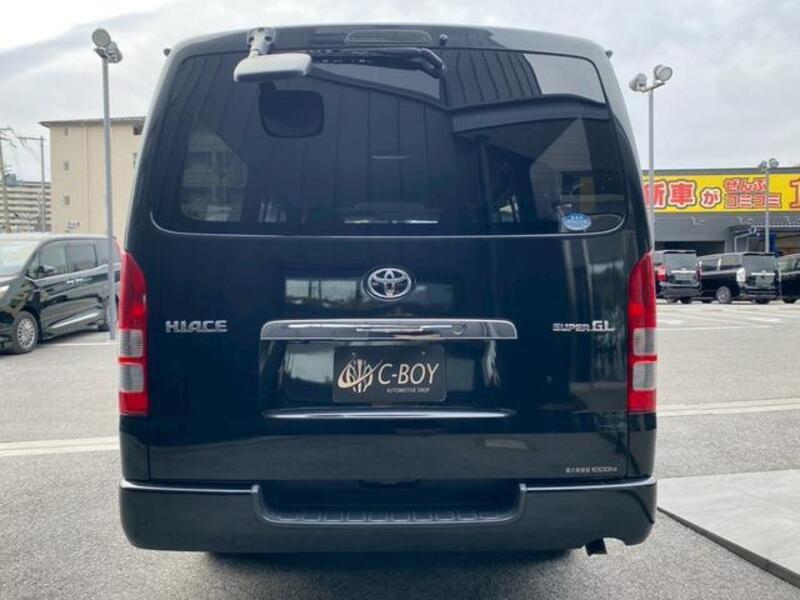 HIACE VAN