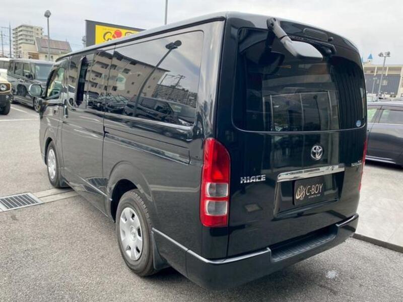 HIACE VAN
