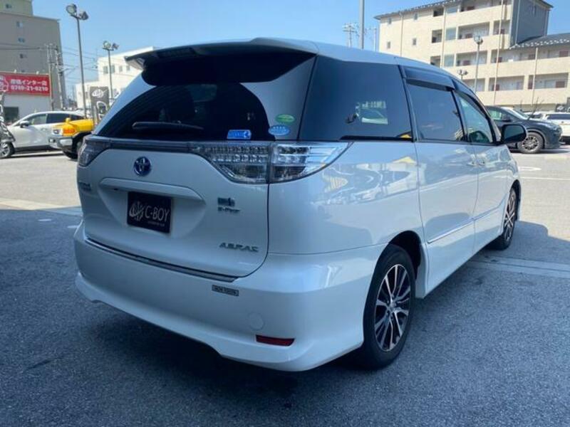 ESTIMA HYBRID