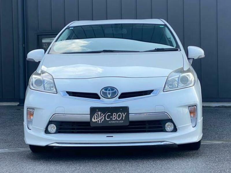 PRIUS PHV
