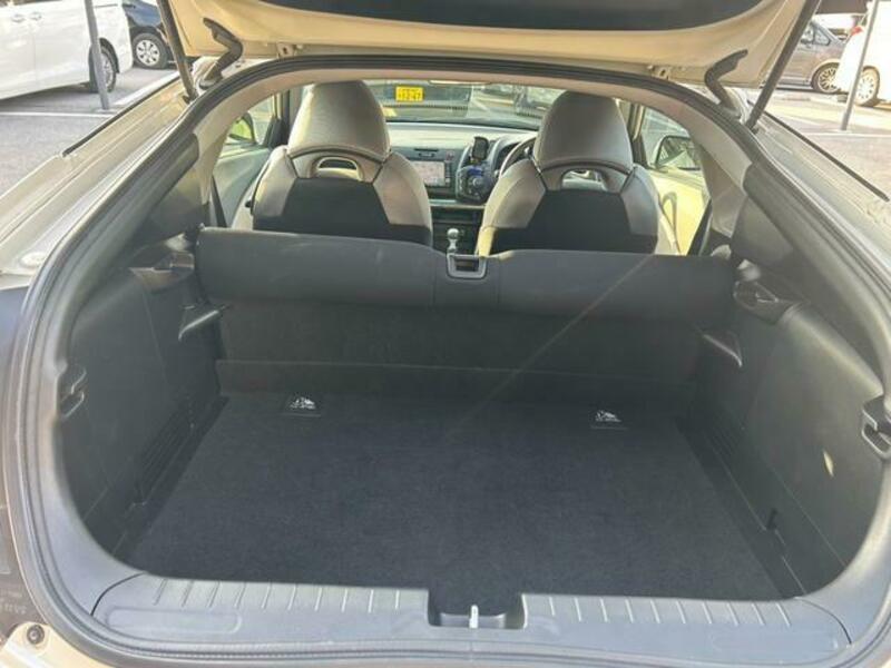 CR-Z