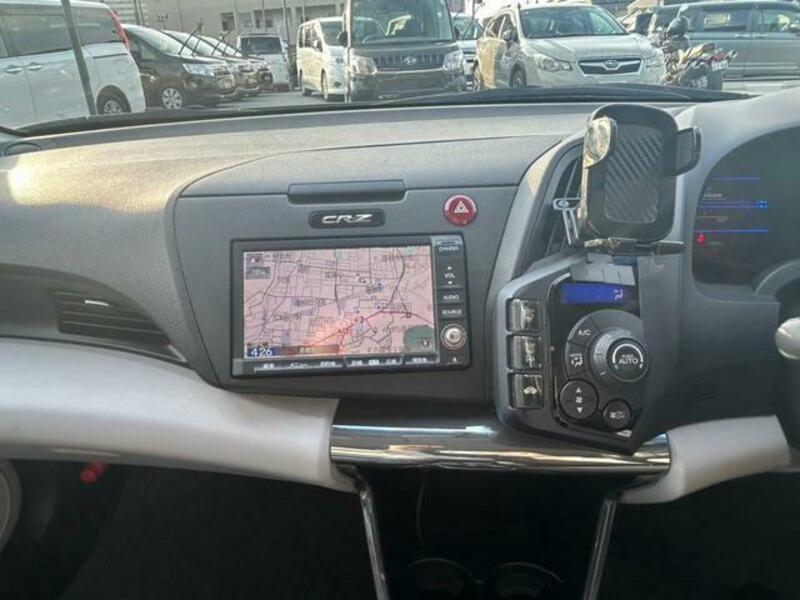 CR-Z