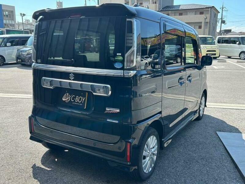 SPACIA CUSTOM