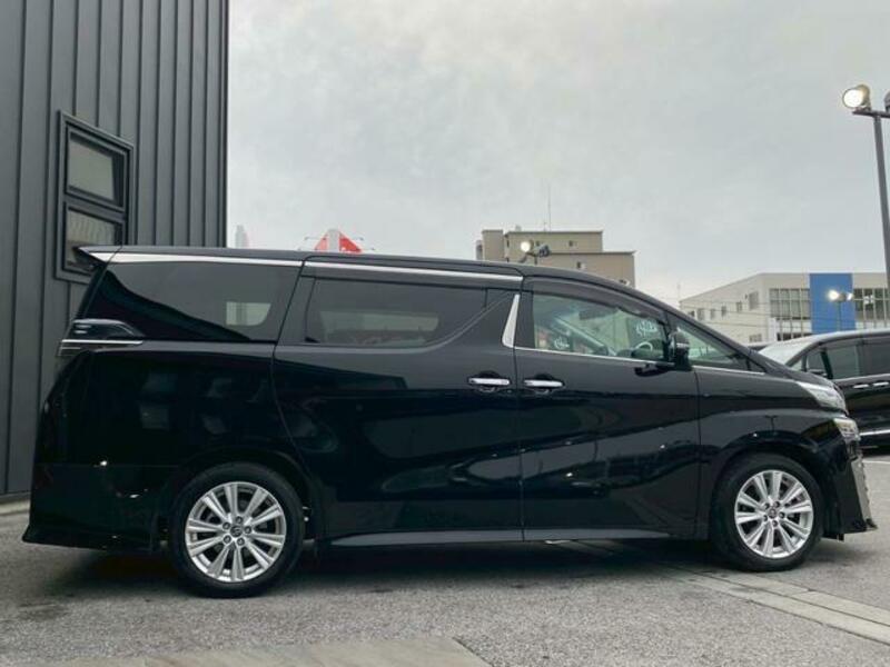 VELLFIRE
