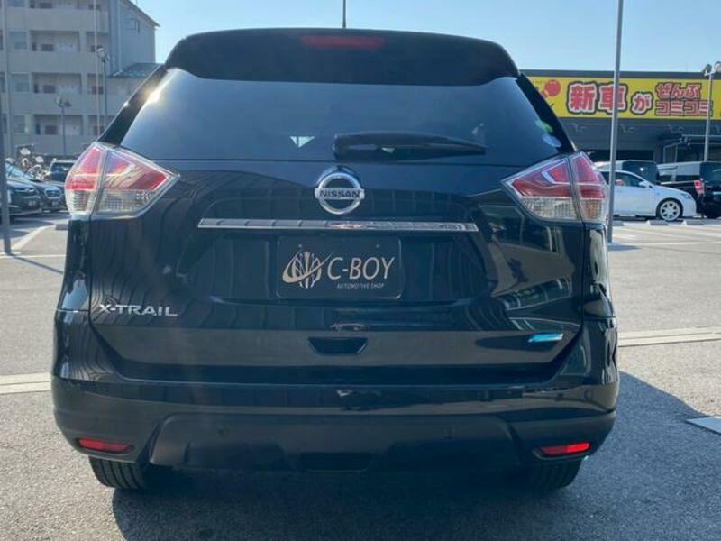 X-TRAIL