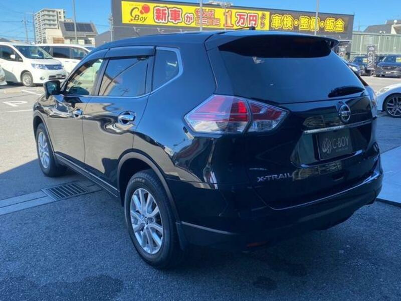 X-TRAIL