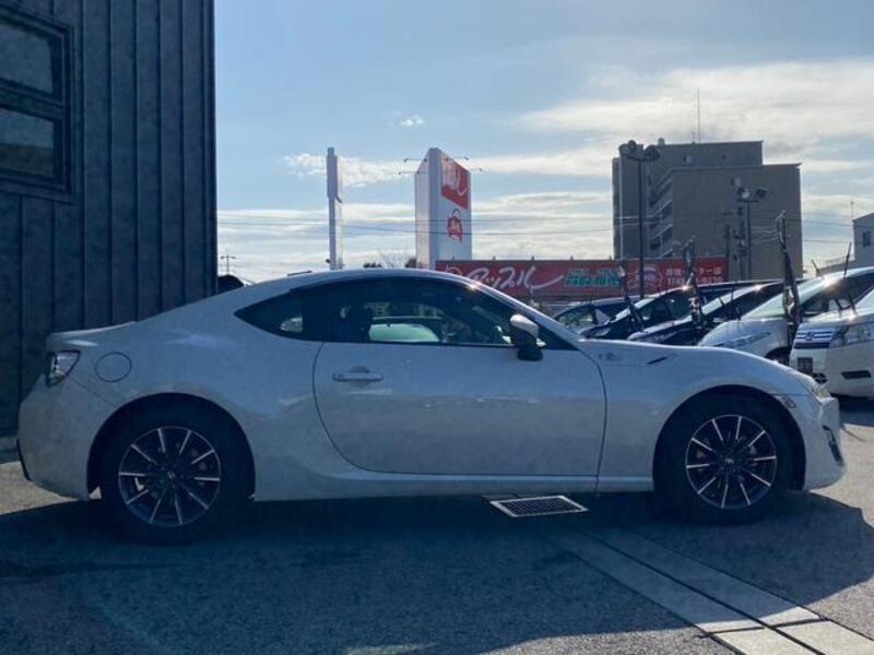 86