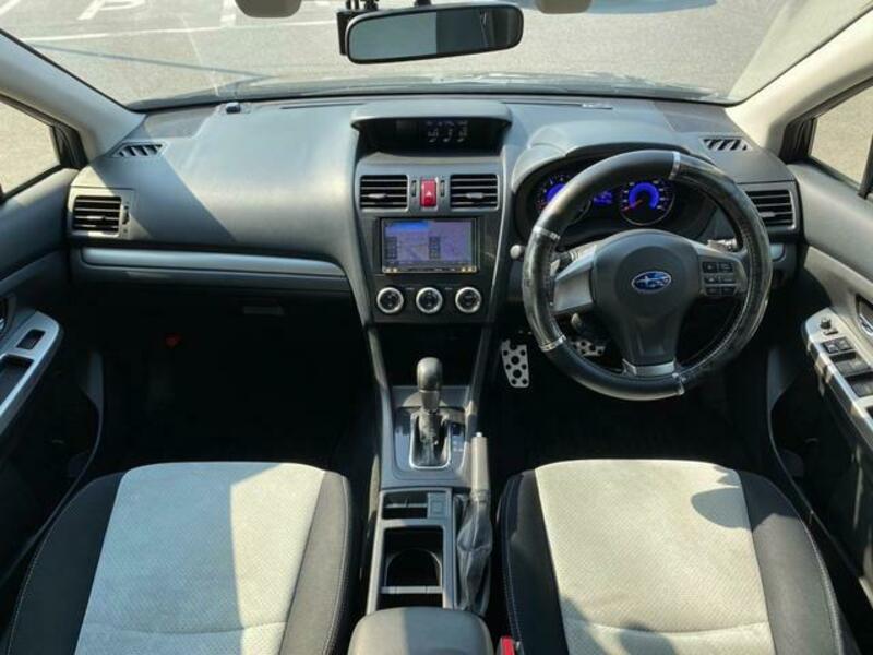 XV HYBRID