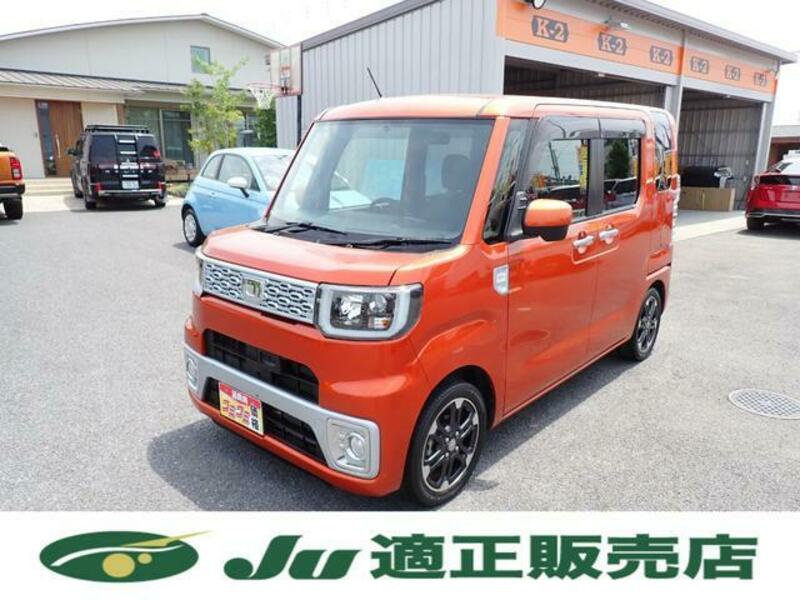 DAIHATSU WAKE