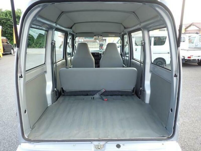 CLIPPER VAN