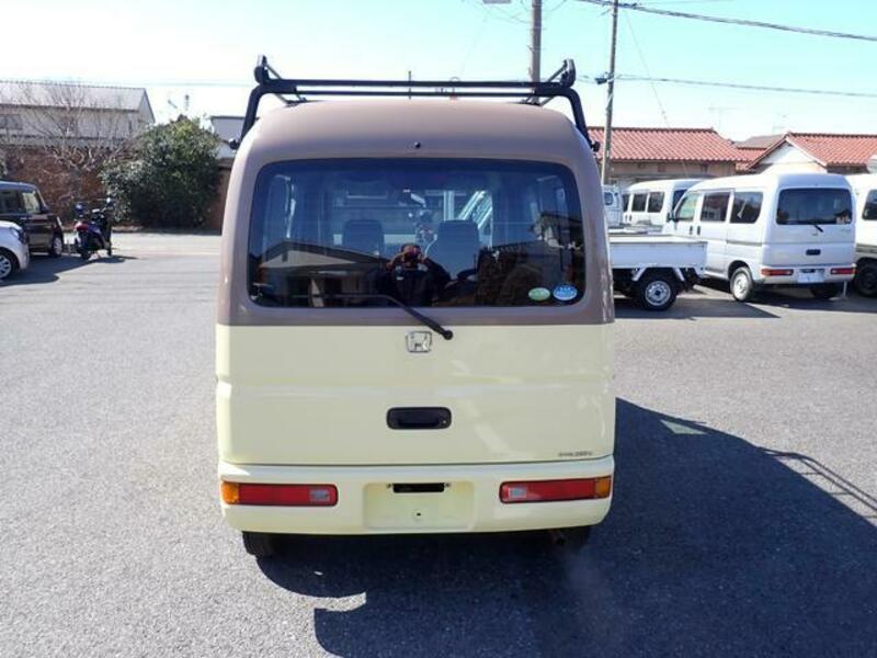 ACTY VAN