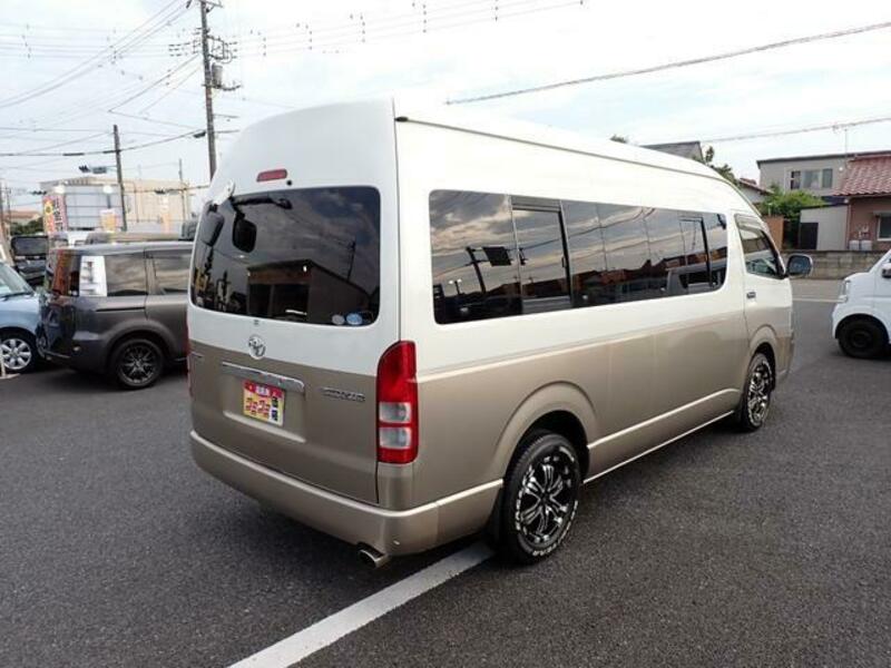 HIACE WAGON