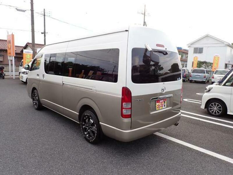 HIACE WAGON