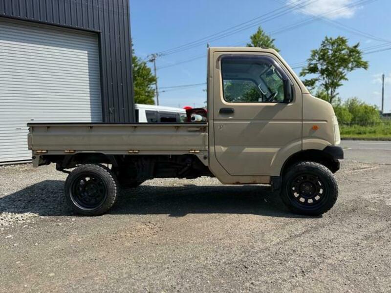 CARRY TRUCK