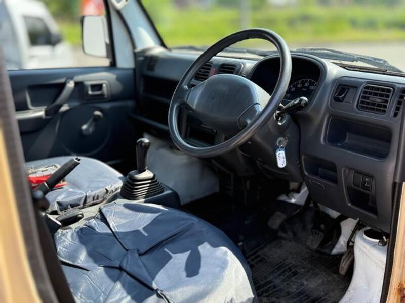 CARRY TRUCK