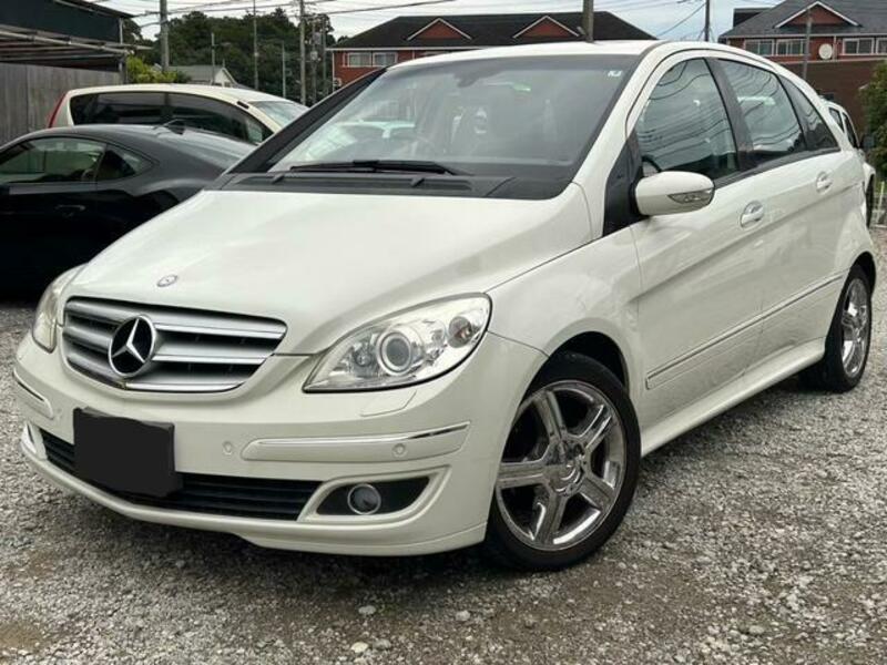 MERCEDES-BENZ B-CLASS