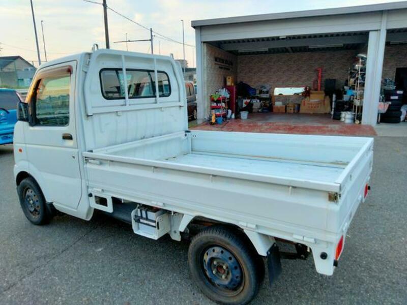 CARRY TRUCK