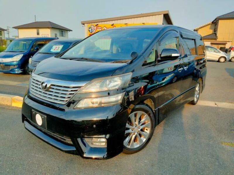 TOYOTA VELLFIRE