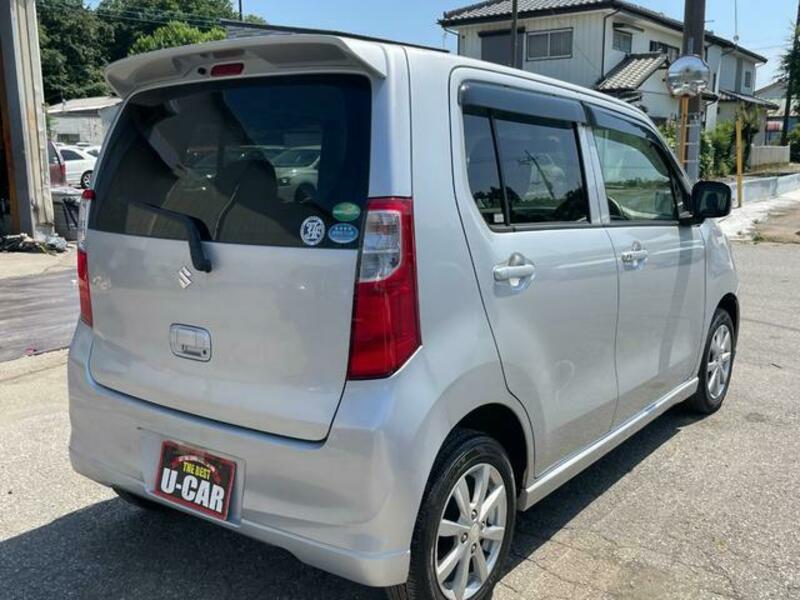 WAGON R