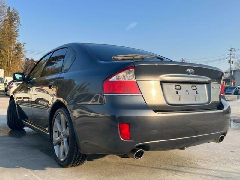 LEGACY B4