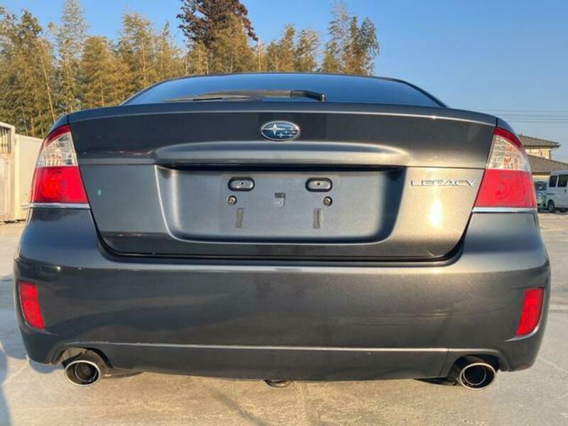 LEGACY B4