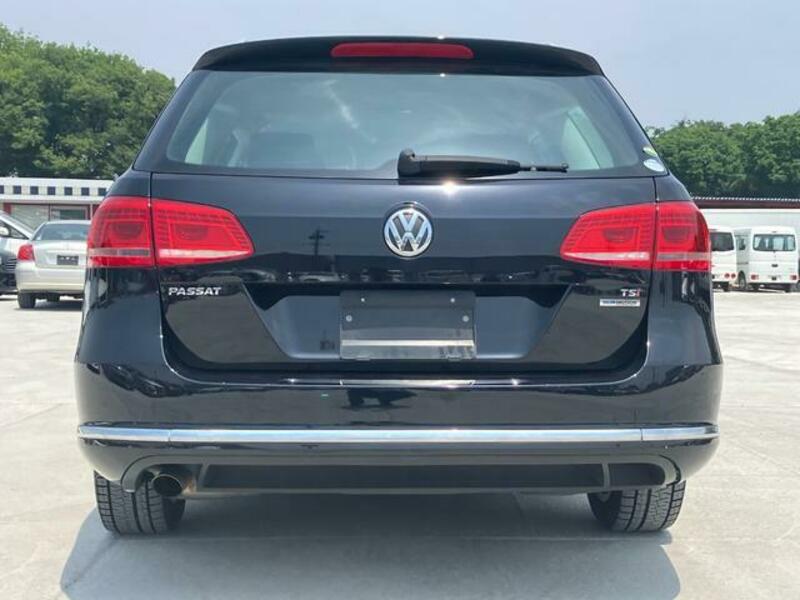 PASSAT VARIANT
