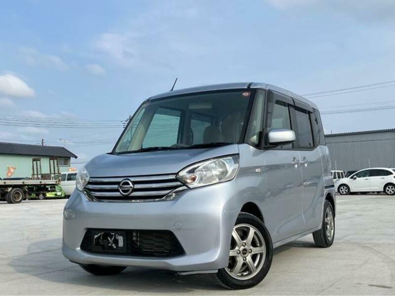 NISSAN DAYZ ROOX