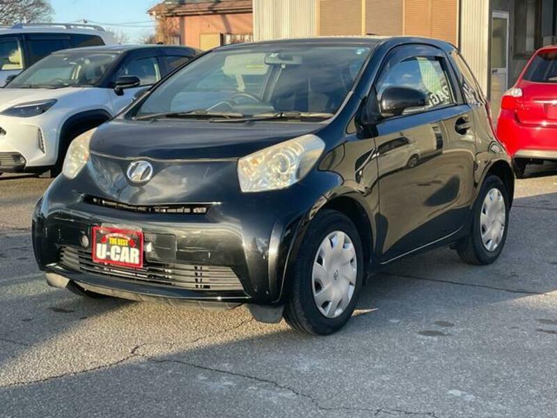 TOYOTA IQ