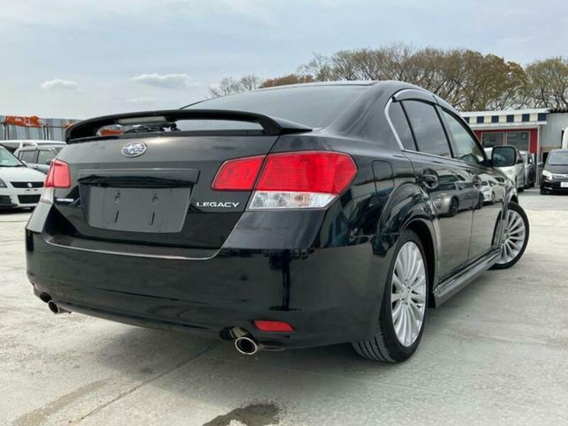 LEGACY B4