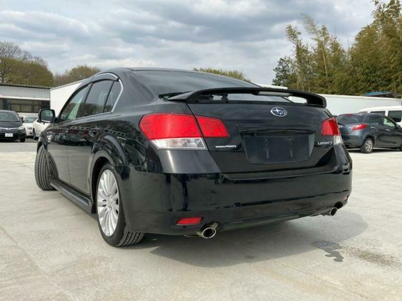 LEGACY B4