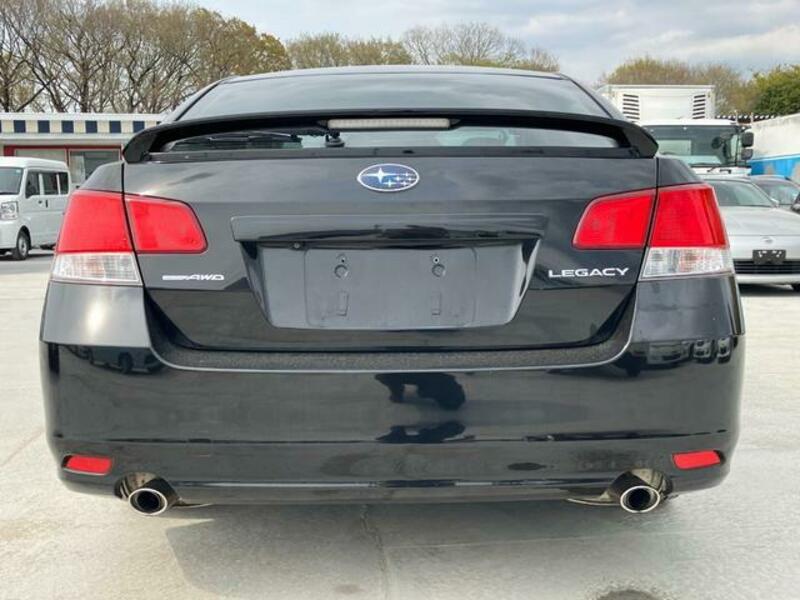 LEGACY B4