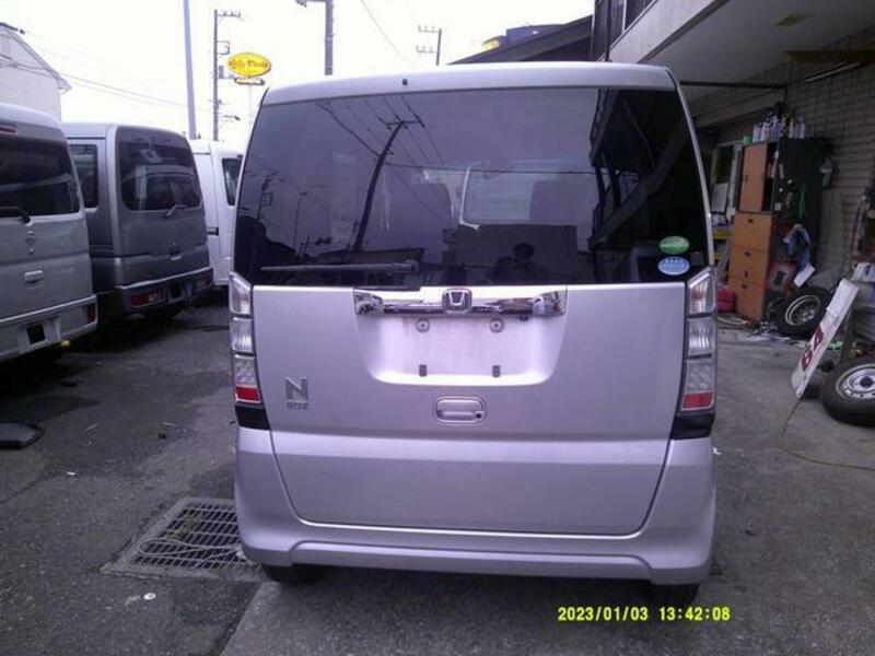 N BOX