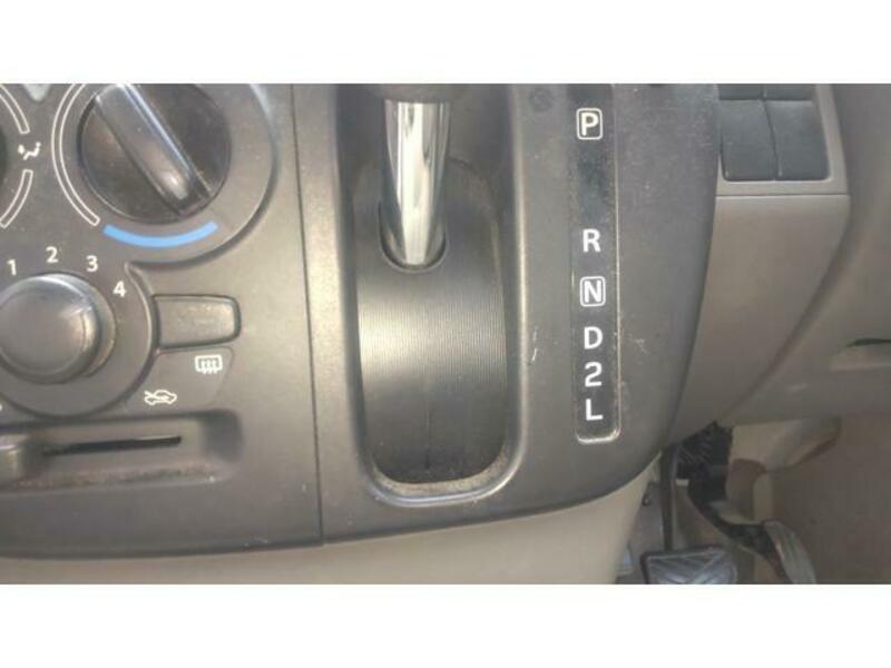 MINICAB VAN