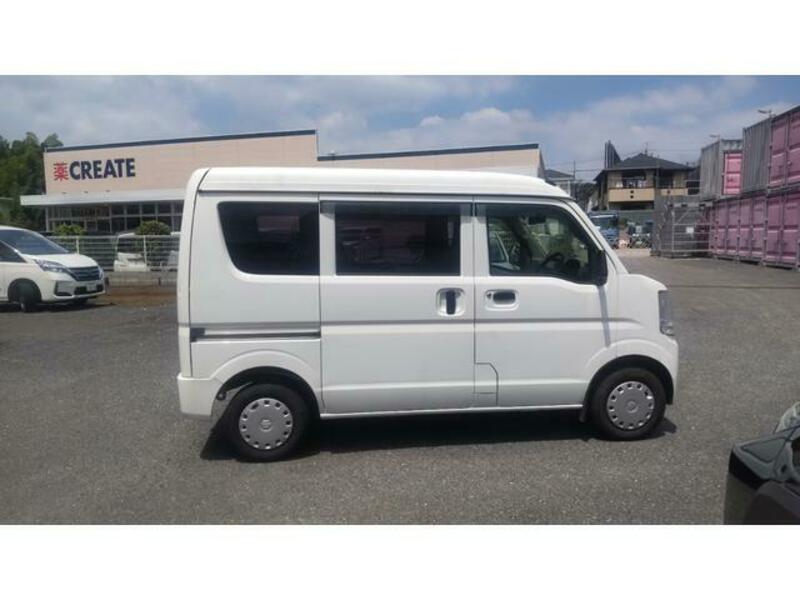 MINICAB VAN