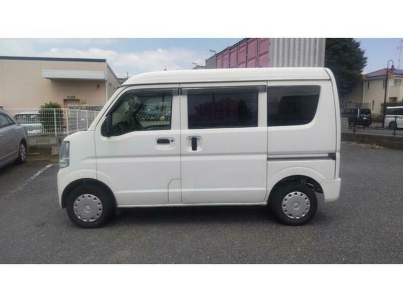 MINICAB VAN