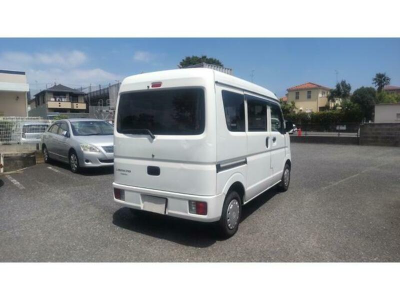 MINICAB VAN
