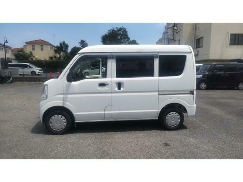 MINICAB VAN