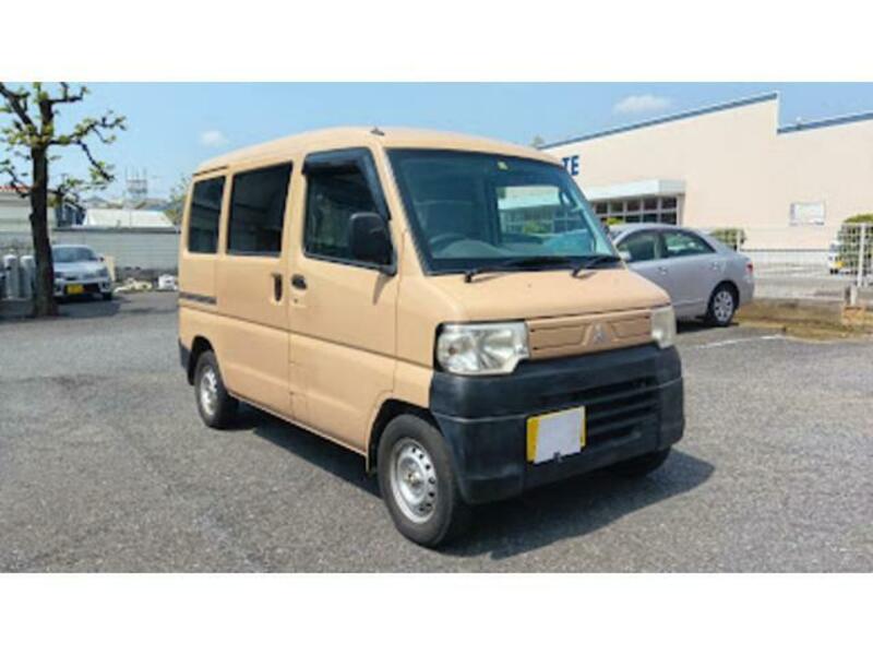 MINICAB VAN
