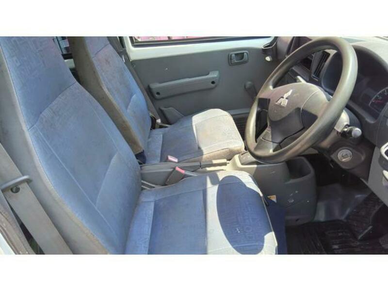 MINICAB VAN