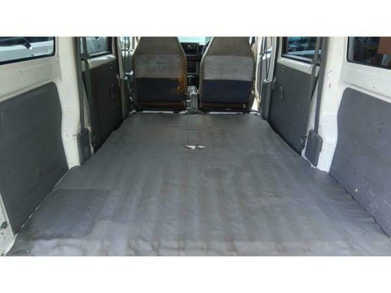MINICAB VAN