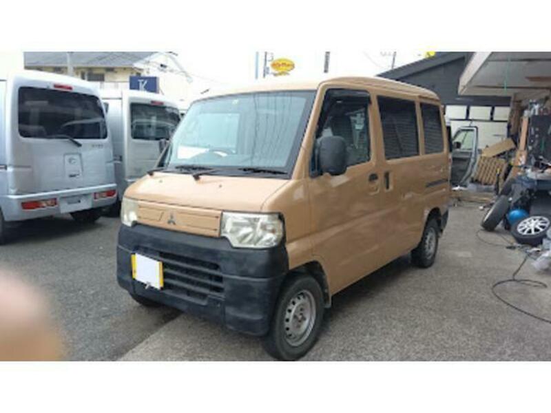 MINICAB VAN
